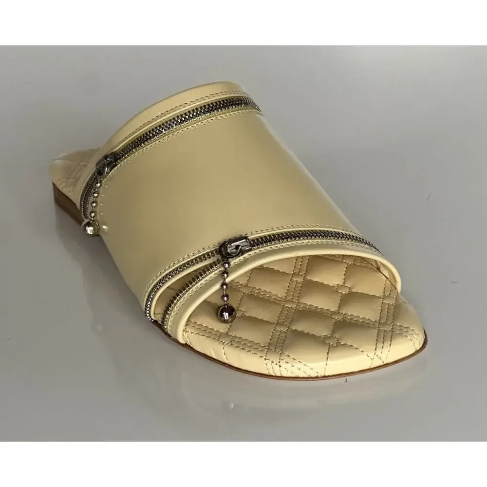 Burberry Open Toe Yellow Leather Slides Sandals 8 US (38) 8080264 IT NIB $990
